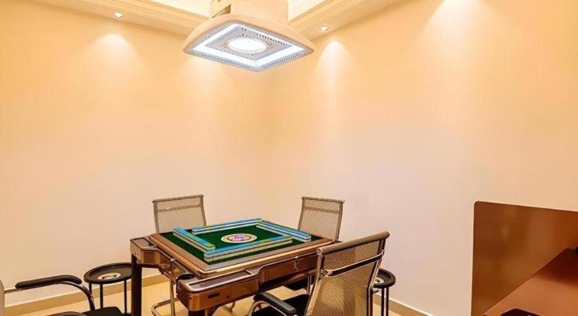 Hotel Vienna International Dishui Lingang Wanda
